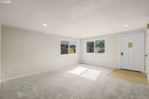 10249 N Tyler Ave, Portland, OR 97203 - Photo 6