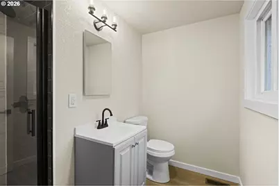 10249 N Tyler Ave, Portland, OR 97203 - Photo 18