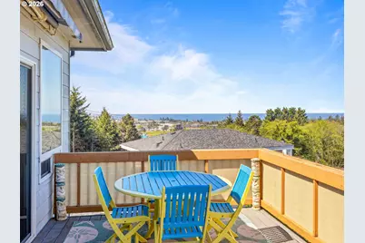 1015 NE 7th Dr, Newport, OR 97365 - Photo 14