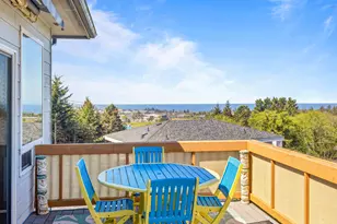 1015 NE 7th Dr, Newport, OR 97365 - Photo 14