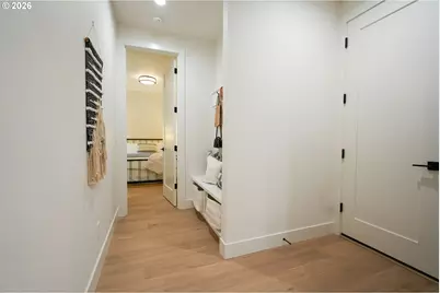 10044 SW 72nd Ave, Tigard, OR 97223 - Photo 12
