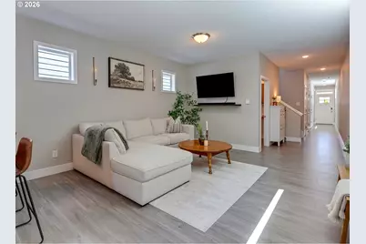 181 E Wayno Way, Newberg, OR 97132 - Photo 4