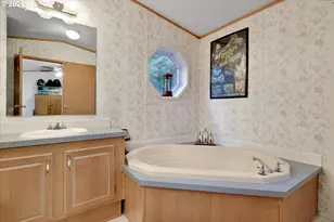 8750 SE 155th Ave, Happy Valley, OR 97086 - Photo 18