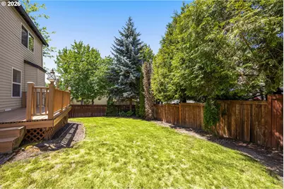 129 NE Danbury Ave, Hillsboro, OR 97124 - Photo 24