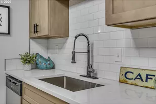 1217 SE 151st Ave, Portland, OR 97233 - Photo 20