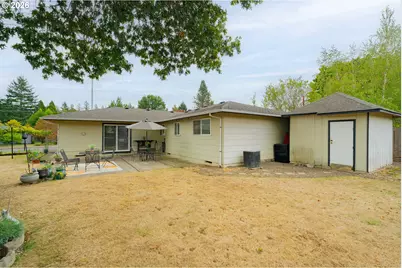 21 NE 199th Ave, Portland, OR 97230 - Photo 38