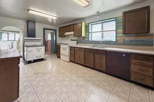 100 W Bridge Rd, Canyon City, OR 97820 - Photo 8