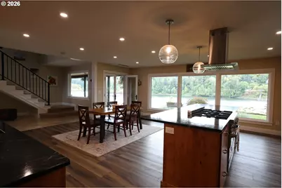 16323 SE River Forest Pl, Milwaukie, OR 97267 - Photo 8