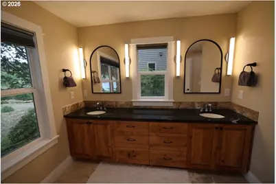 16323 SE River Forest Pl, Milwaukie, OR 97267 - Photo 20