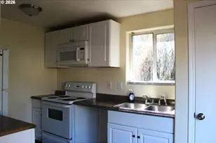 1403 N 4th Ave, Kelso, WA 98626 - Photo 22