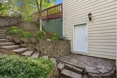 17 Hidalgo St, Lake Oswego, OR 97035 - Photo 46