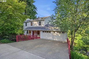 17 Hidalgo St, Lake Oswego, OR 97035 - Photo 2