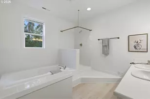 17 Hidalgo St, Lake Oswego, OR 97035 - Photo 28