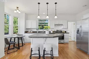17 Hidalgo St, Lake Oswego, OR 97035 - Photo 16
