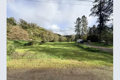 119 Winter Green Dr, Riddle, OR 97469 - Photo 8