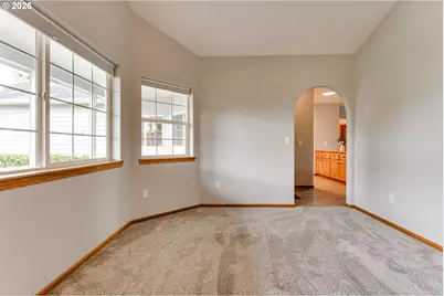 27505 6th St, Junction City, OR 97448 - Photo 8