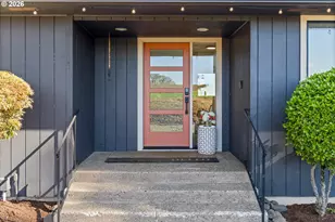 3700 Eagle Crest Rd, Salem, OR 97304 - Photo 6