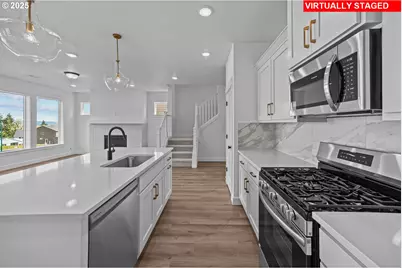 801 Misty Ln, Forest Grove, OR 97116 - Photo 8