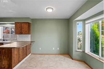 221 W Lincoln St, Carlton, OR 97111 - Photo 18