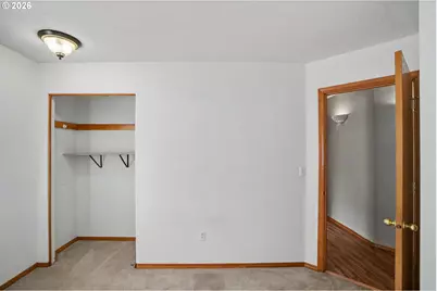221 W Lincoln St, Carlton, OR 97111 - Photo 24