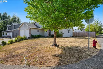 221 W Lincoln St, Carlton, OR 97111 - Photo 2
