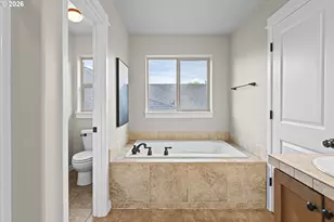 4035 SW Stephenson St, Portland, OR 97219 - Photo 28