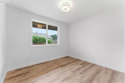 335 N 17th St, Saint Helens, OR 97051 - Photo 12