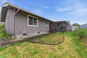 335 N 17th St, Saint Helens, OR 97051 - Photo 24