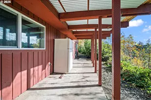 24763 Sturtevant Dr, Veneta, OR 97487 - Photo 30