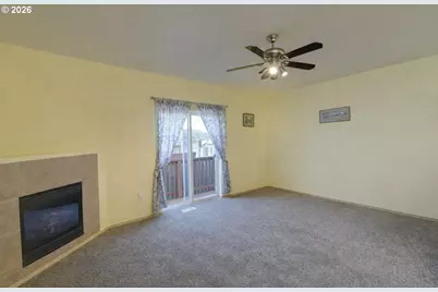 4920 SE 122nd Ave, Portland, OR 97236 - Photo 4