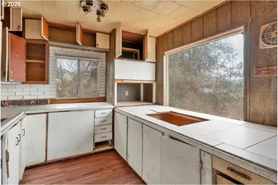 26562 Highway 36, Cheshire, OR 97419 - Photo 18