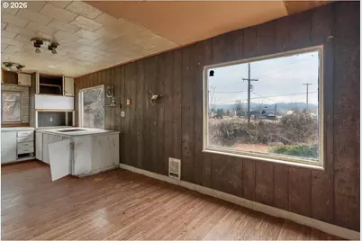 26562 Highway 36, Cheshire, OR 97419 - Photo 16