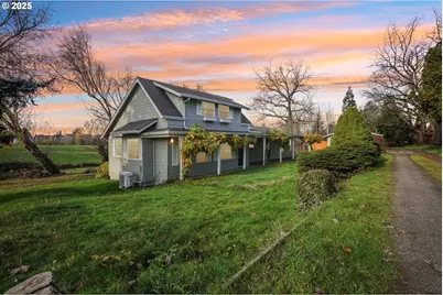 3718 Pioneer St, Ridgefield, WA 98642 - Photo 1