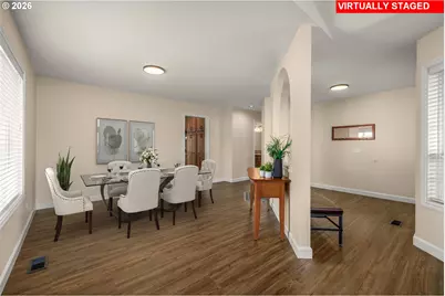 2366 NE Lindsey Dr, Hillsboro, OR 97124 - Photo 10