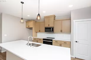 12819 NE 109th St, Vancouver, WA 98682 - Photo 8