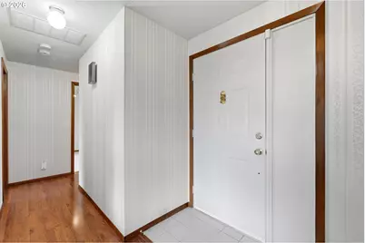 361 SW Nancy Ave, Gresham, OR 97030 - Photo 6