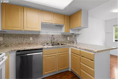 9455 SW 146th Ter #D2, Beaverton, OR 97007 - Photo 10