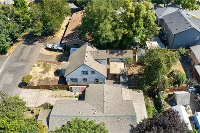 624 Church St, Woodburn, OR 97071 - Photo 34