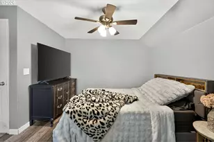 624 Church St, Woodburn, OR 97071 - Photo 18