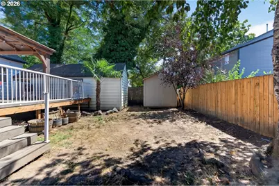 624 Church St, Woodburn, OR 97071 - Photo 30