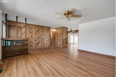 26394 S Gard Rd, Mulino, OR 97042 - Photo 8