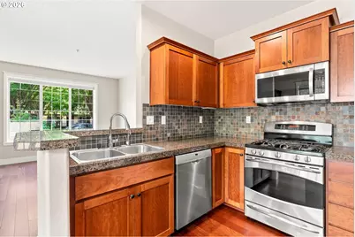 29101 SW Villebois Dr, Wilsonville, OR 97070 - Photo 14