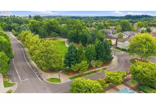 29101 SW Villebois Dr, Wilsonville, OR 97070 - Photo 42