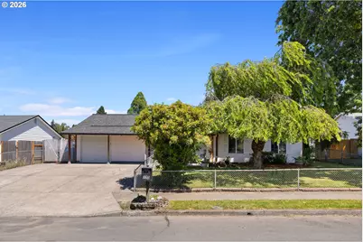 170 NE Robin Way, Gresham, OR 97030 - Photo 2