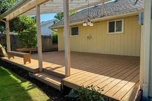 2641 Castle Dr, Springfield, OR 97477 - Photo 32
