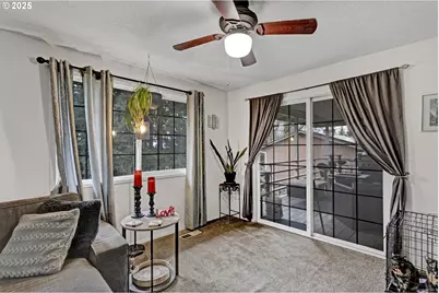 203 SE Ginseng Dr, Estacada, OR 97023 - Photo 8