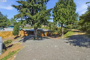 511 9th Ave, Coos Bay, OR 97420 - Photo 34