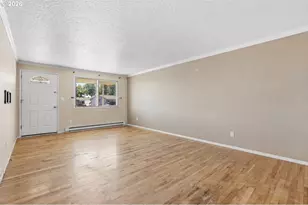 2293 Country Club Terrace, Woodburn, OR 97071 - Photo 6