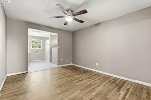 2293 Country Club Terrace, Woodburn, OR 97071 - Photo 12