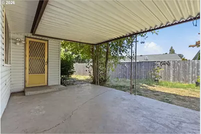 2293 Country Club Ter, Woodburn, OR 97071 - Photo 22